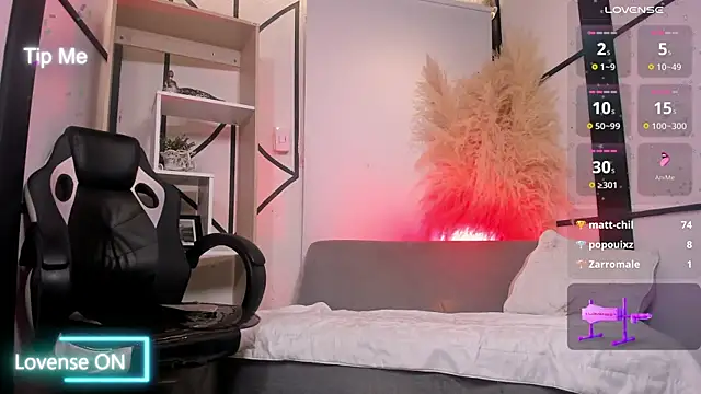 Chat XXX en directo de SophieWolf_