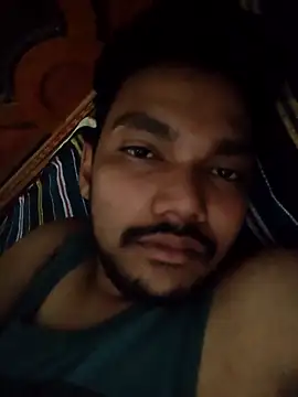 LUSTBOY4321 网络视讯表演