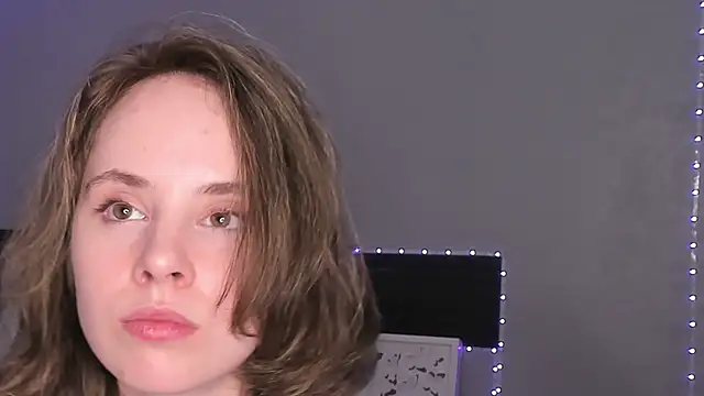 CrystaLeah 现场XXX聊天