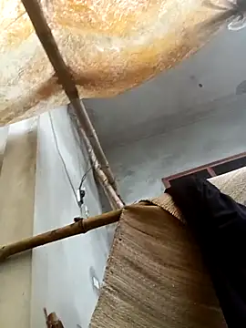 Živý XXX chat Hoa-tuylip