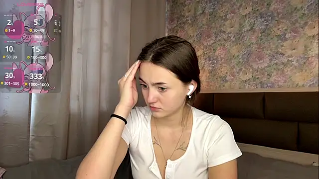 LoraDavi's Live XXX Chat