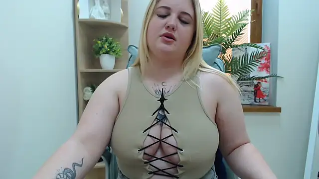 Chat XXX en directo de Doliss