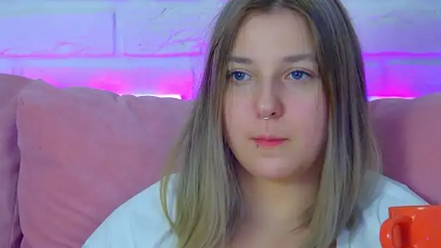 Chat XXX en directo de TinnaBurton