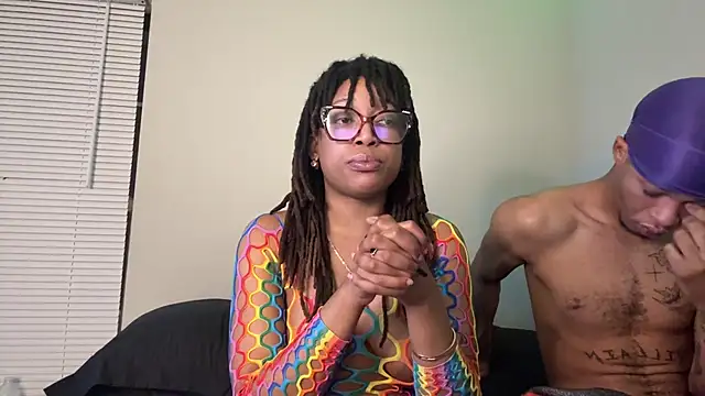 Chat +18 de stellakobra ao vivo