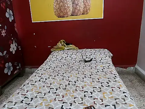 Lovelycouple25のウェブカメラショー