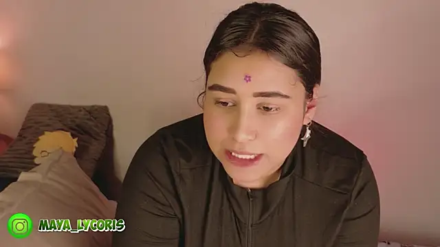 Živý XXX chat Maya_house