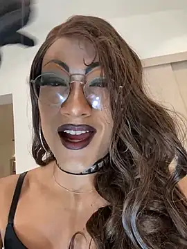 Lia_Jones77's Live XXX Chat