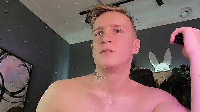 AlexxSweet Pertunjukan Webcam