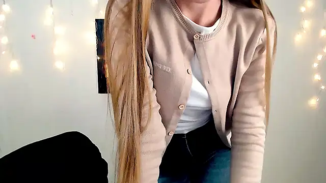 Chat XXX en directo de Doll_Angelina