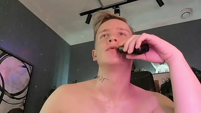 AlexxSweet Webcamshow