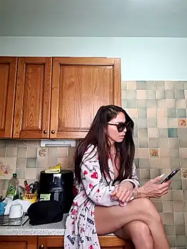 sexy7883 现场XXX聊天