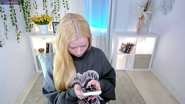 Chatroom XXX en direct de Laly_Peach