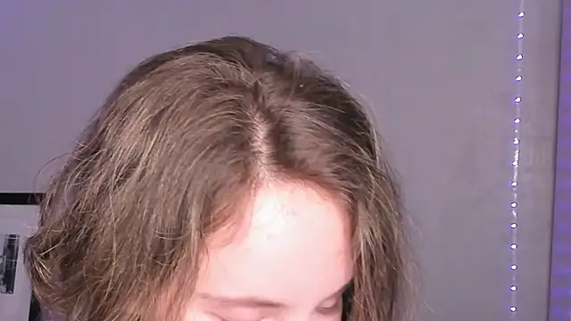 Chatroom XXX en direct de CrystaLeah