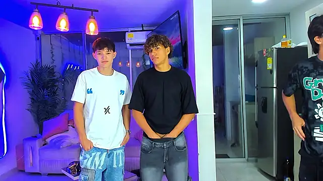 Chatroom XXX en direct de Houseofwarrios