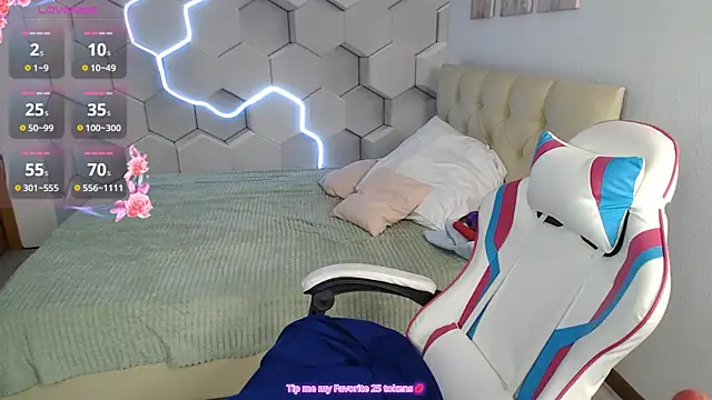 aliicemeow Show Webcam