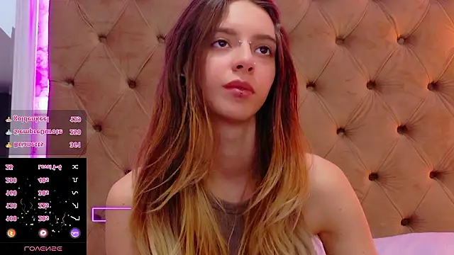 Chatroom XXX en direct de CoraVex