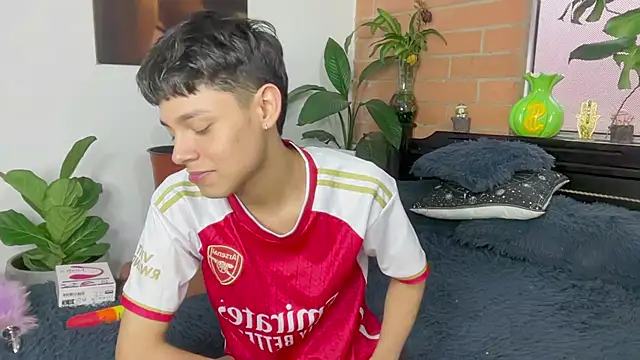 Andy_Belier23 webkamerás műsora