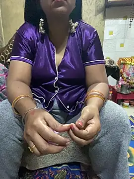 Meera_xxx Chat XXX live