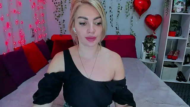 LunaBellucci Adlı Modelin Canlı XXX Sohbeti