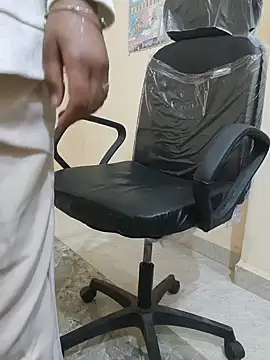 USA_Queen_Reshu's Webcam Show