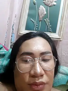 behappy4me Show in webcam