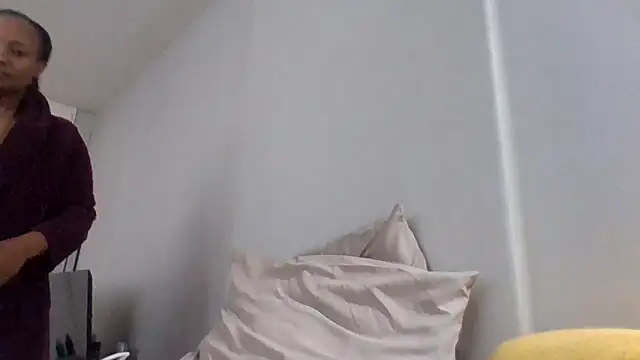 Chat +18 de BabeAssXX ao vivo