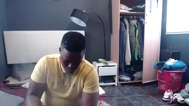 THEEBOSSTEE's Live XXX Chat