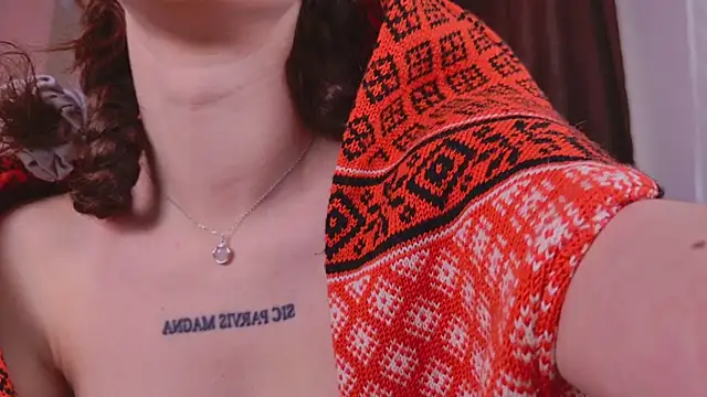 Вебкам-шоу Curly_Moon