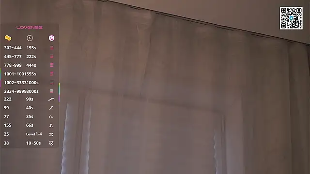 ElmaSmallman 现场XXX聊天