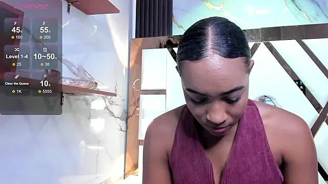 emii_brown's Live XXX Chat