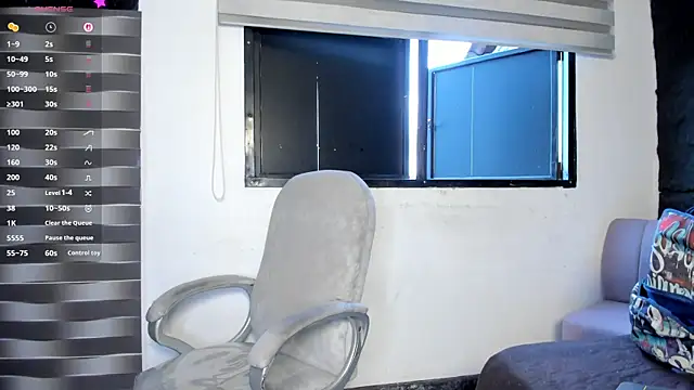 DarkReed Chat XXX in diretta