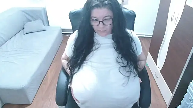 Živý XXX chat mayabbw50tits