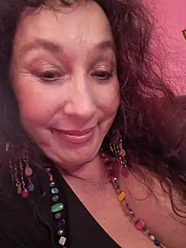 GypsyEsmeralda's Live XXX Chat
