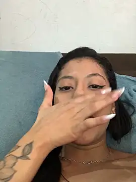 Chat +18 de casalnovo8 ao vivo