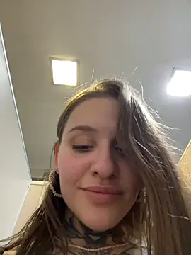 KishaMur Adlı Modelin Web Kamerası Şovu