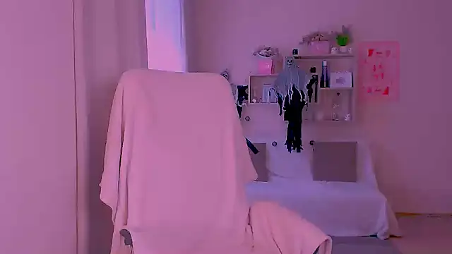 Hot_Blonda's Live XXX Chat