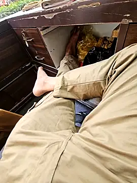 Thestraightmen 在線直播表演