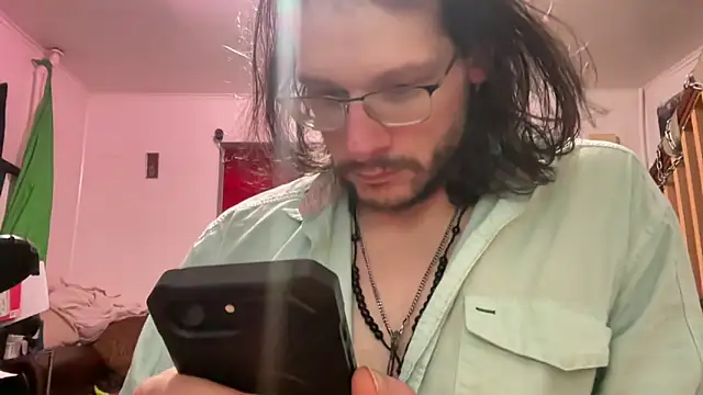 MasterDaddyCool's Live XXX Chat