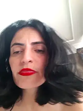 Živý XXX chat Gecenin_Kralicesi