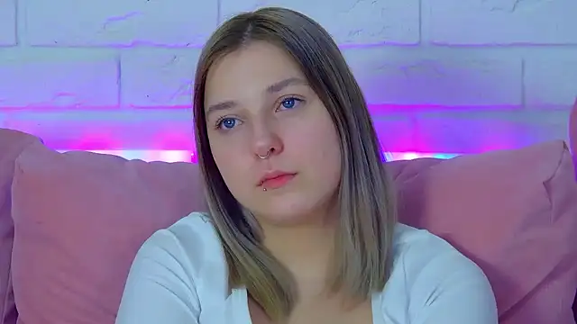 TinnaBurton's Live XXX Chat