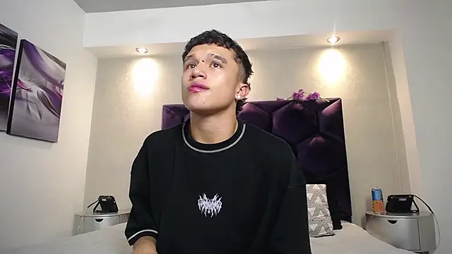 Dominik_Souza élő XXX-chatje