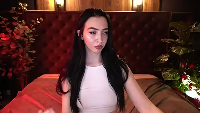 WildKittenX_'s Live XXX Chat