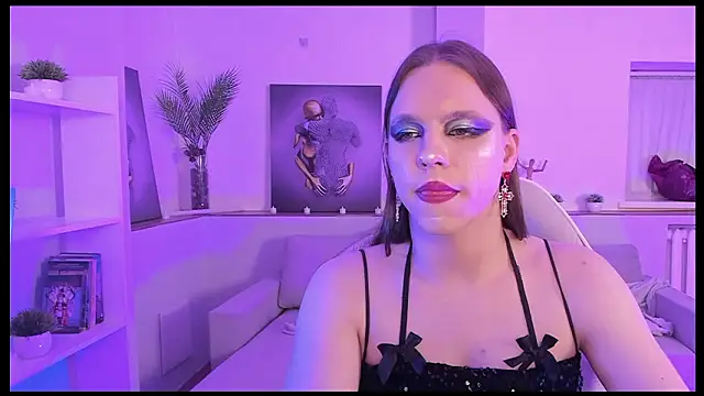 Madison_dolly Pertunjukan Webcam