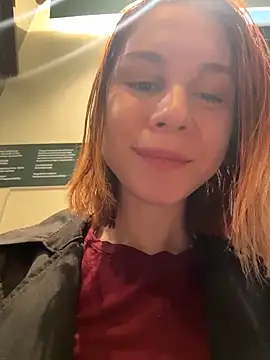 RosieSecret Chat XXX in diretta