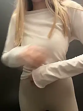 Chat +18 de SashaCatt ao vivo