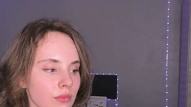 CrystaLeah Chat XXX in diretta