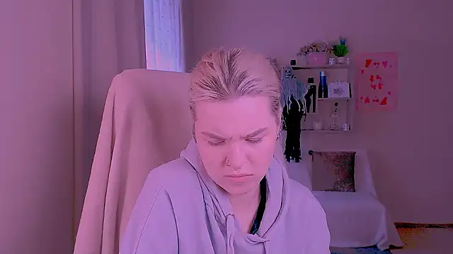 Czat XXX na  żywo – Hot_Blonda