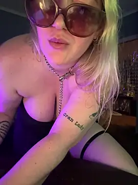 Granlady7's Webcam Show