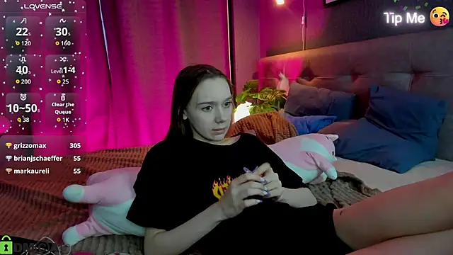 Lesi_Moonie01: онлайн-секс-чат