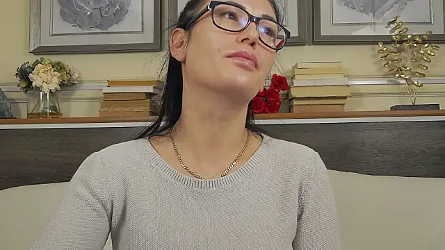 Živý XXX chat HellenDesire